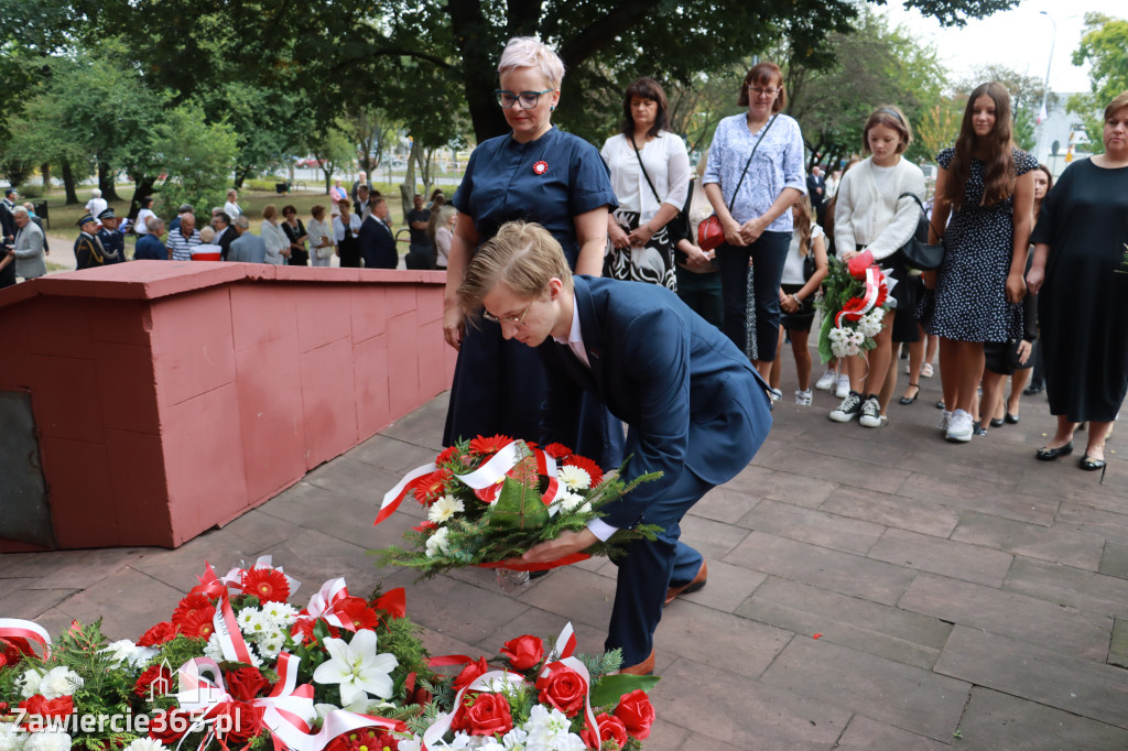 Fotorelacja: Zawiercie pamięta o ofiarach II wojny światowej