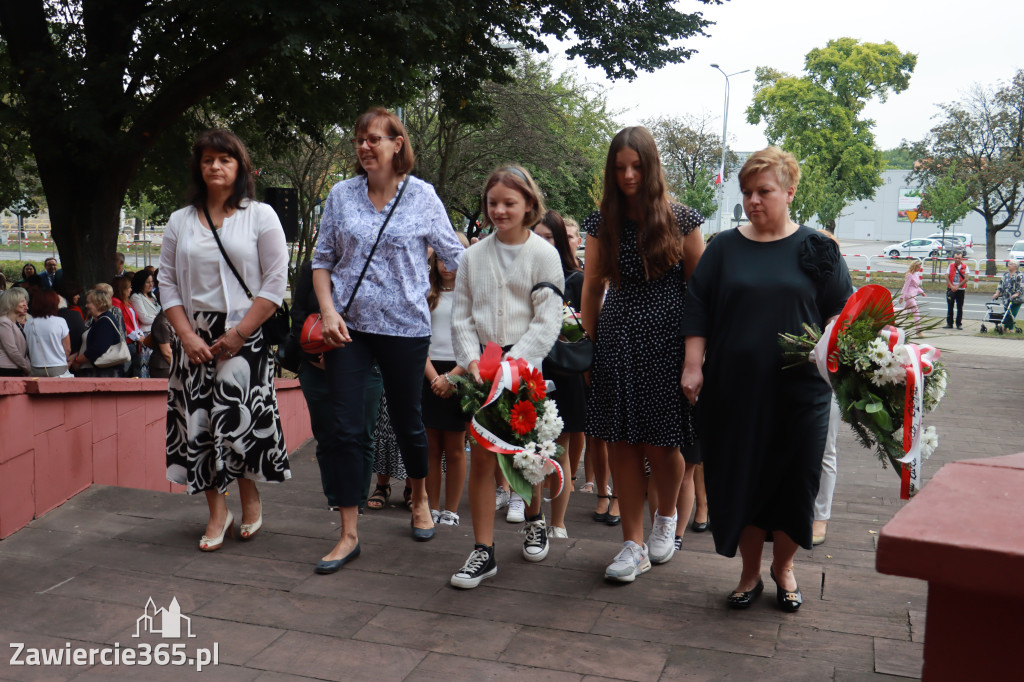 Fotorelacja: Zawiercie pamięta o ofiarach II wojny światowej