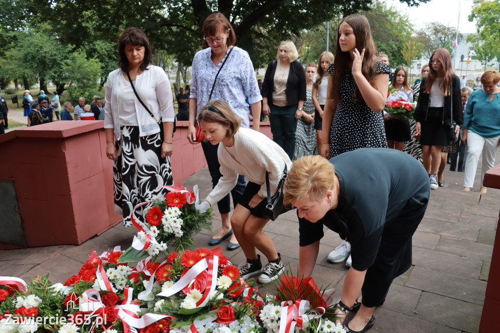 Fotorelacja: Zawiercie pamięta o ofiarach II wojny światowej