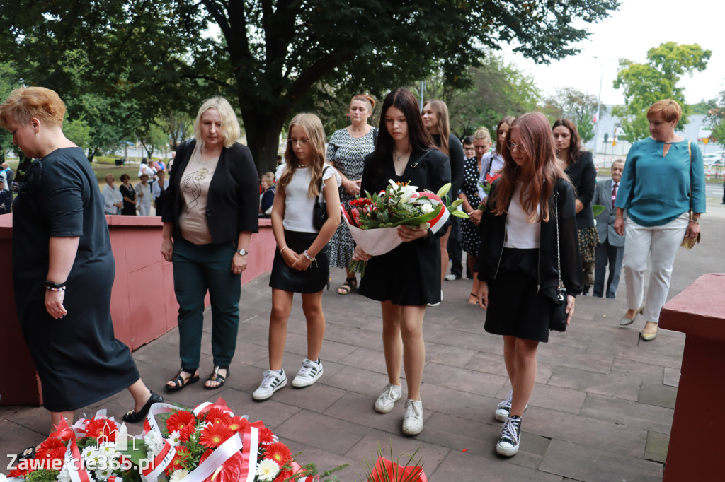 Fotorelacja: Zawiercie pamięta o ofiarach II wojny światowej