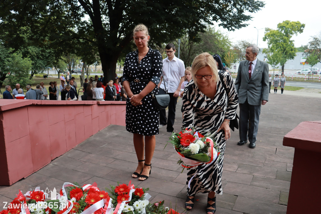 Fotorelacja: Zawiercie pamięta o ofiarach II wojny światowej