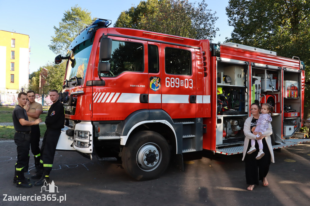 Fotorelacja: Festyn z sercem przy Sp4 Zawiercie