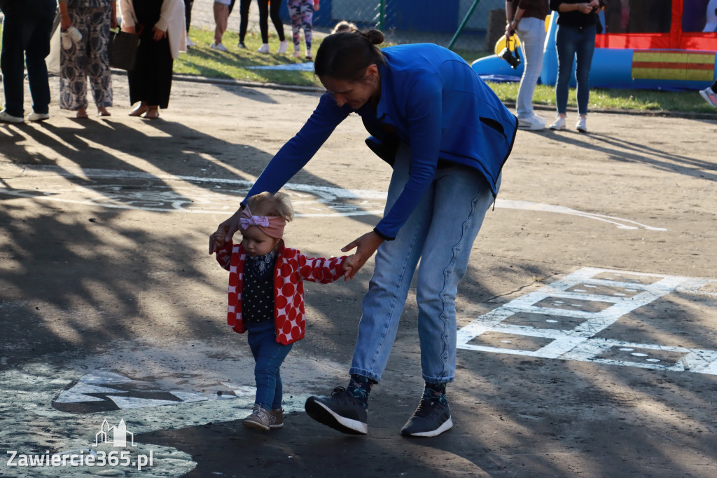 Fotorelacja: Festyn z sercem przy Sp4 Zawiercie