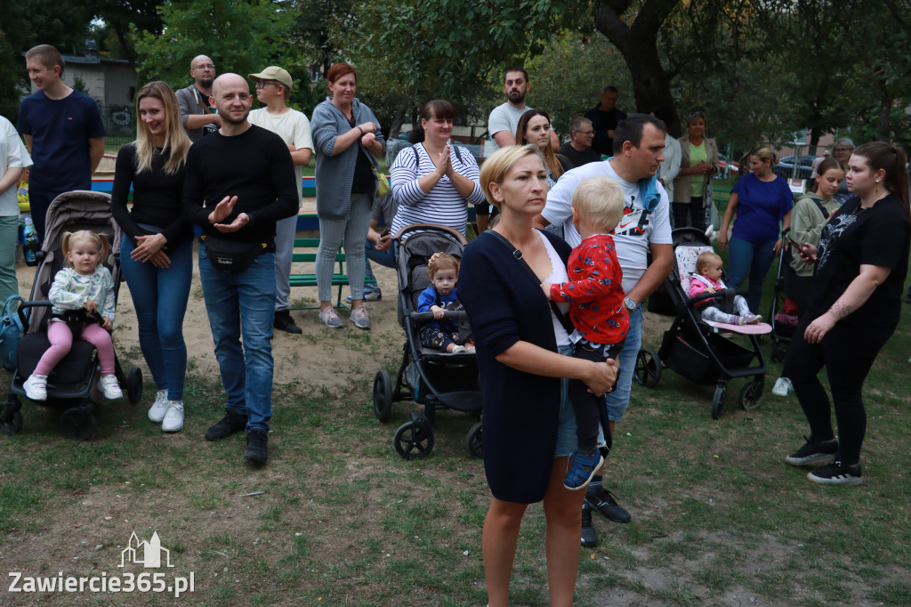 Fotorelacja: Piknik Rodzinny - Przedszkole nr 4 w Zawierciu