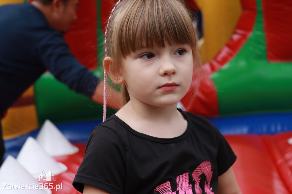 Fotorelacja: Piknik Rodzinny - Przedszkole nr 4 w Zawierciu