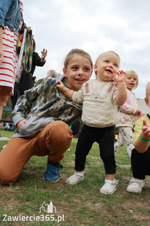 Fotorelacja: Piknik Rodzinny - Przedszkole nr 4 w Zawierciu