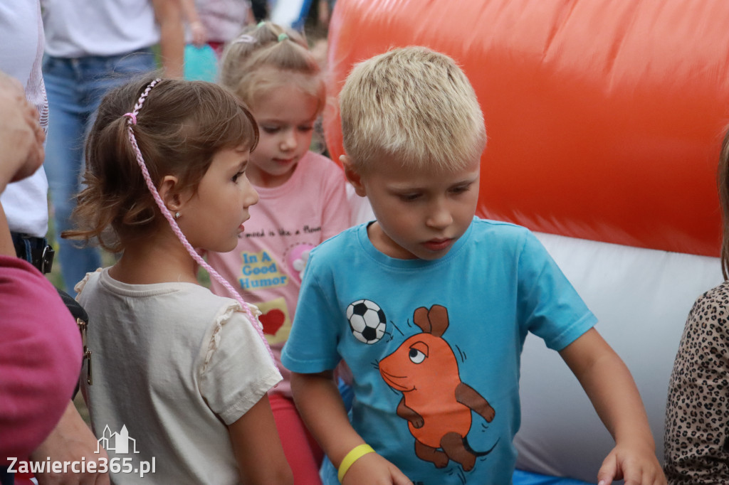 Fotorelacja: Piknik Rodzinny - Przedszkole nr 4 w Zawierciu