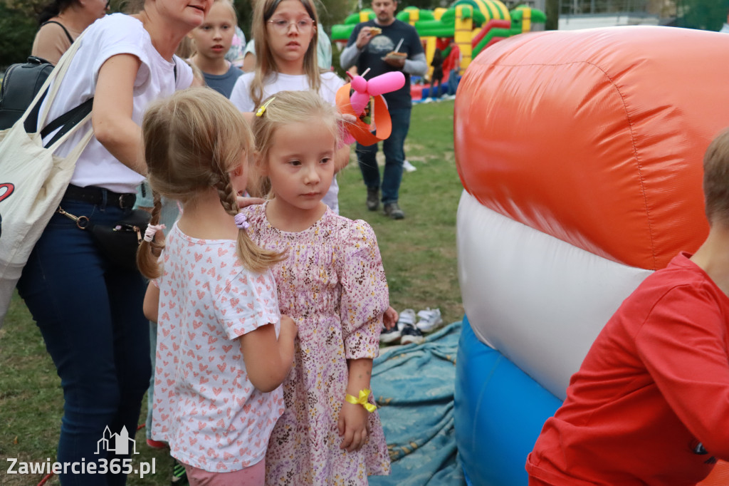 Fotorelacja: Piknik Rodzinny - Przedszkole nr 4 w Zawierciu