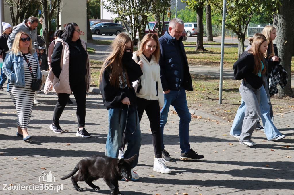 Fotorelacja: Parada Psów w Zawierciu.