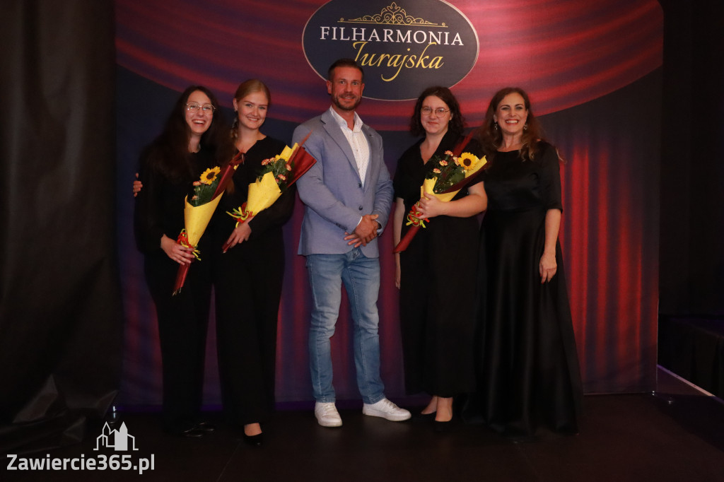 Fotorelacja: Koncert Impresje Jesienne w Filharmonii Jurajskiej