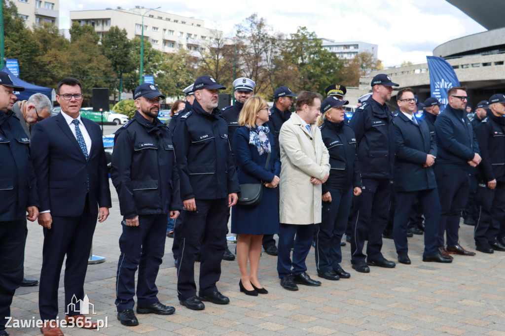 Fotorelacja: 2 nowe radiowozy dla Powiatu Zawierciańskiego