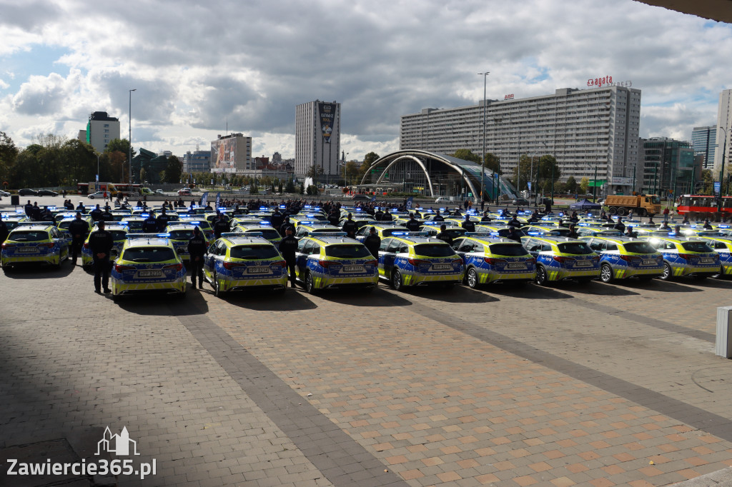 Fotorelacja: 2 nowe radiowozy dla Powiatu Zawierciańskiego