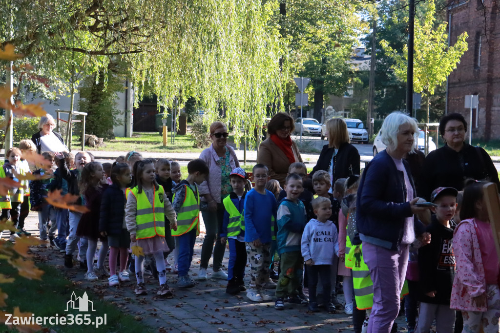 Fotorelacja: Światowy Dzień Drzewa w Zawierciu