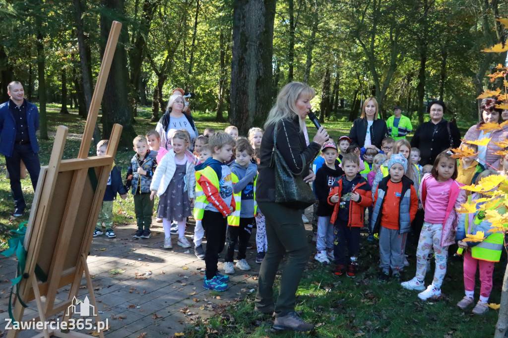 Fotorelacja: Światowy Dzień Drzewa w Zawierciu