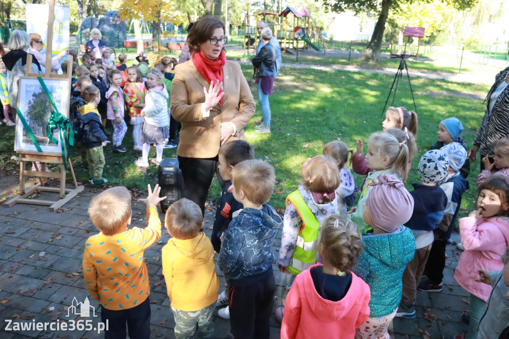 Fotorelacja: Światowy Dzień Drzewa w Zawierciu