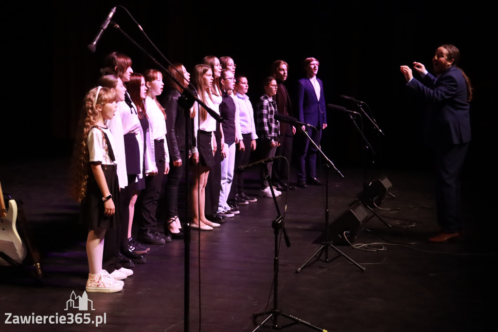 Fotorelacja: Koncert Jesienny w MOK - Szkoła Muzyczna.