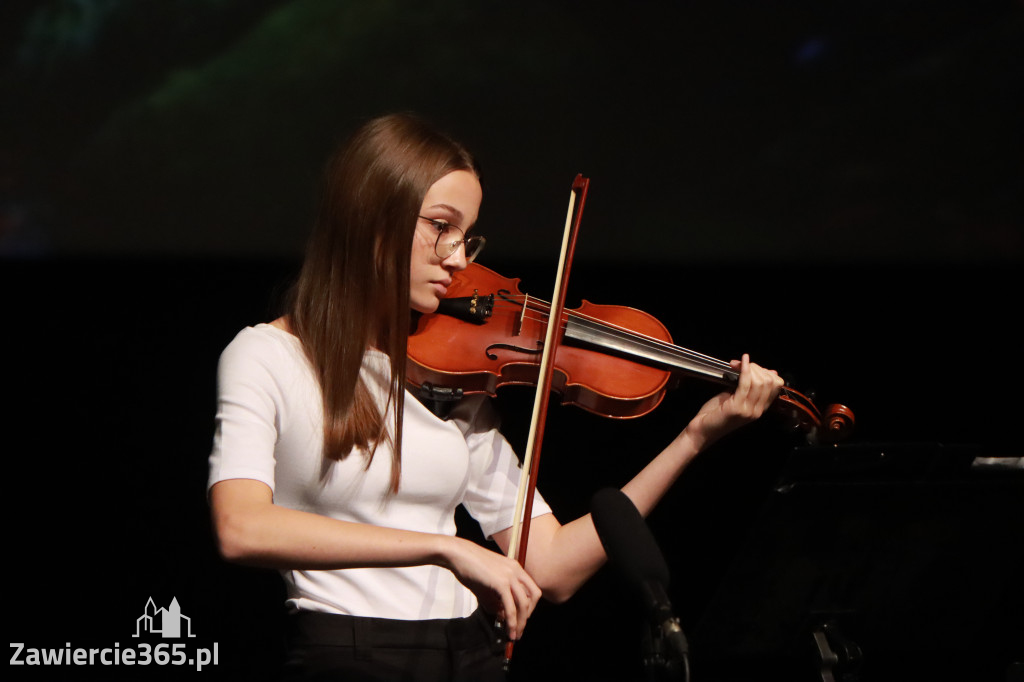 Fotorelacja: Koncert Jesienny w MOK - Szkoła Muzyczna.