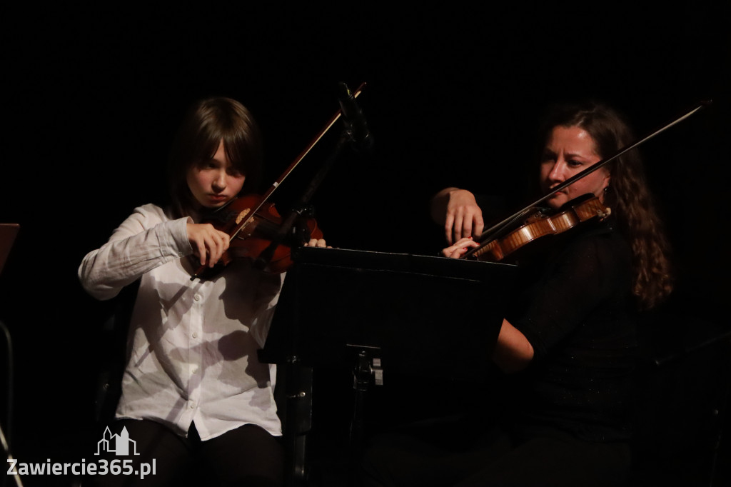 Fotorelacja: Koncert Jesienny w MOK - Szkoła Muzyczna.