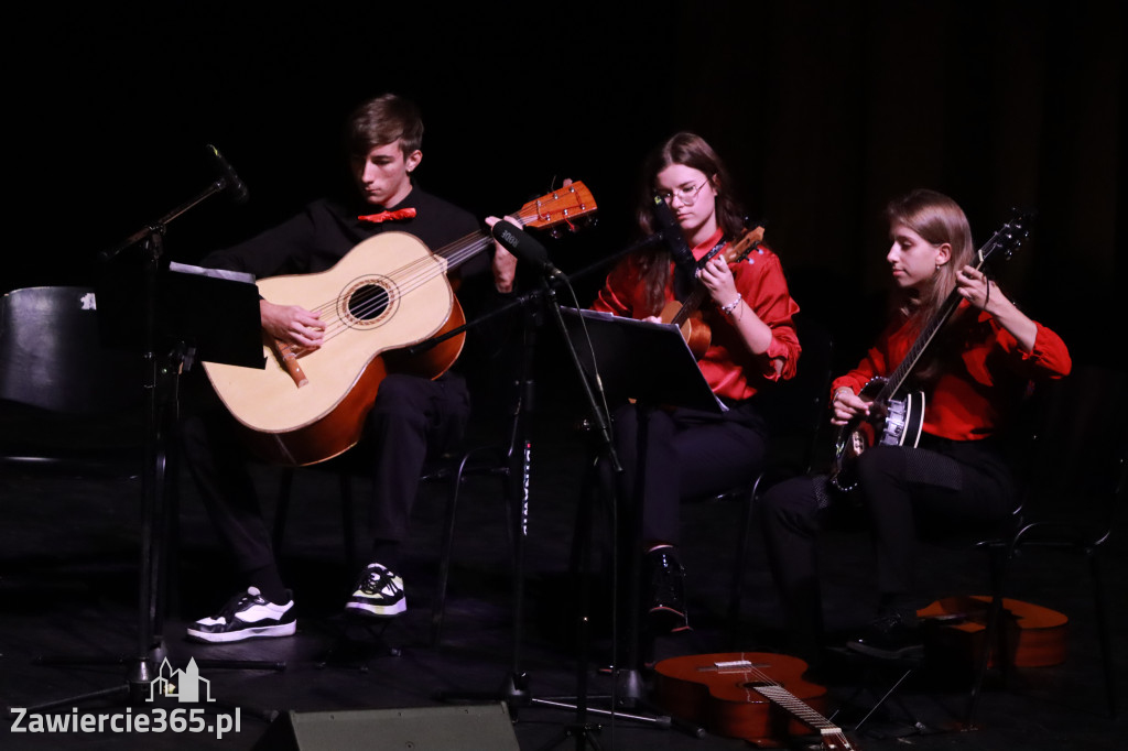 Fotorelacja: Koncert Jesienny w MOK - Szkoła Muzyczna.