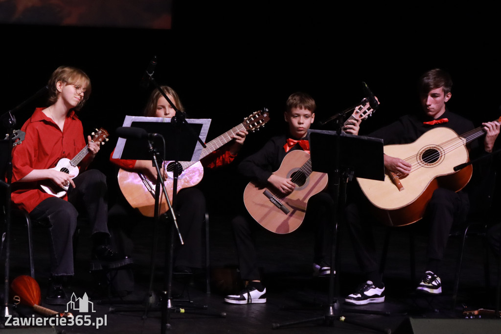 Fotorelacja: Koncert Jesienny w MOK - Szkoła Muzyczna.