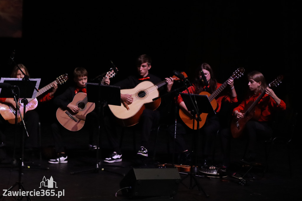 Fotorelacja: Koncert Jesienny w MOK - Szkoła Muzyczna.