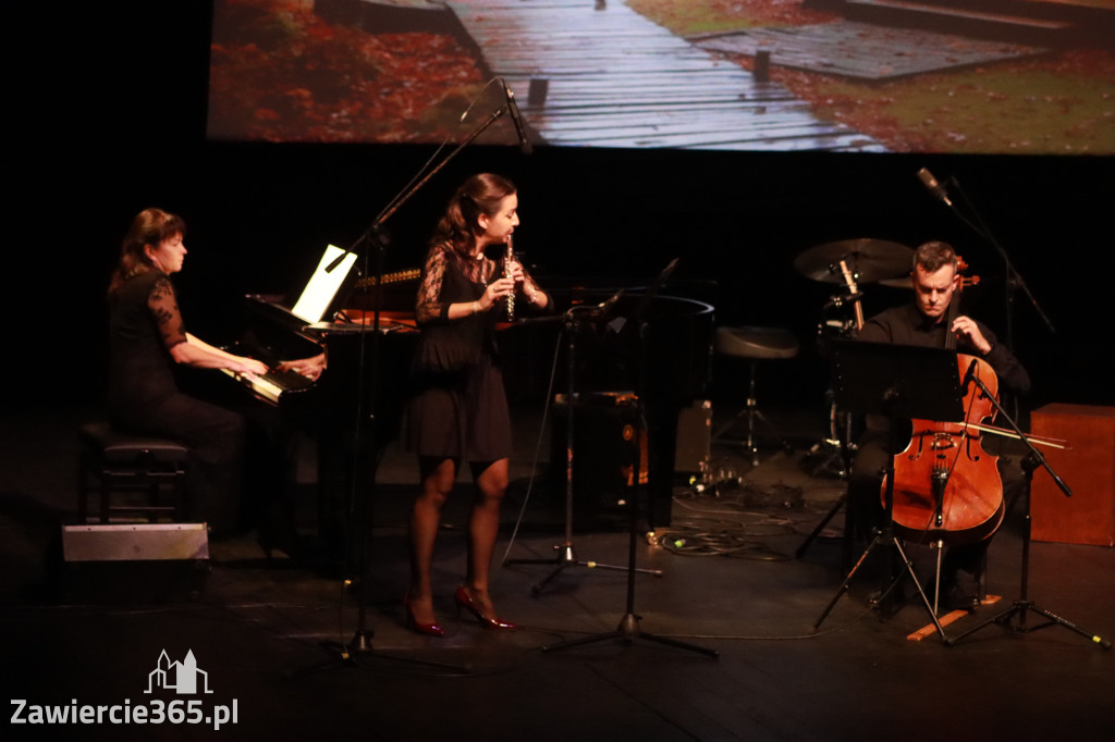 Fotorelacja: Koncert Jesienny w MOK - Szkoła Muzyczna.