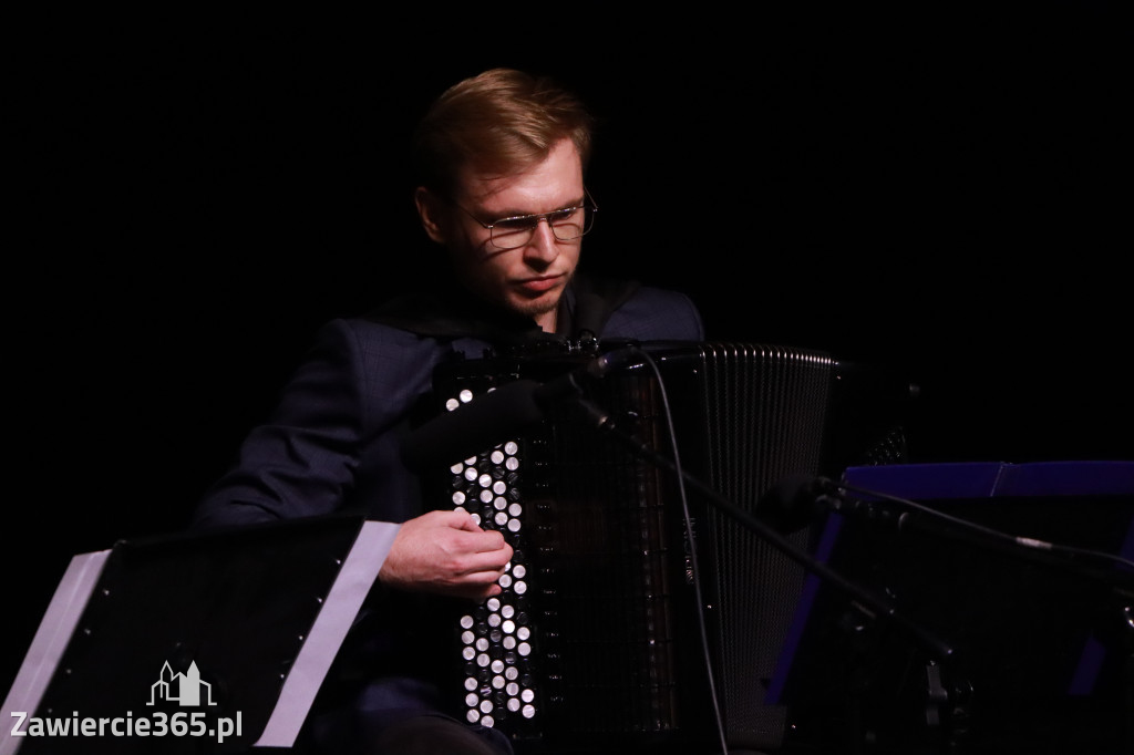 Fotorelacja: Koncert Jesienny w MOK - Szkoła Muzyczna.