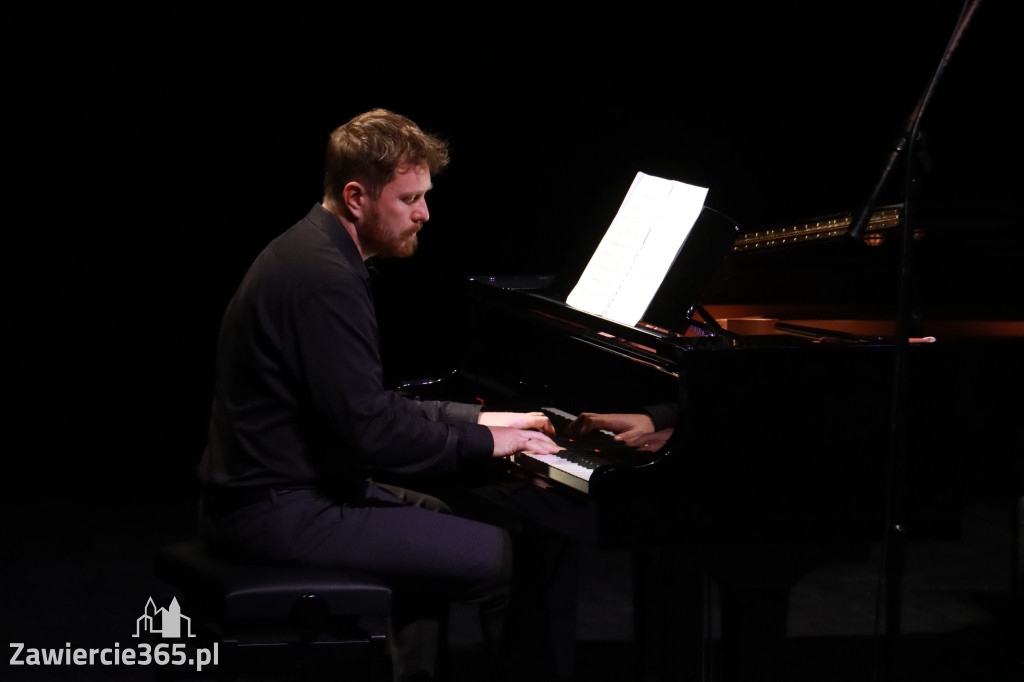 Fotorelacja: Koncert Jesienny w MOK - Szkoła Muzyczna.