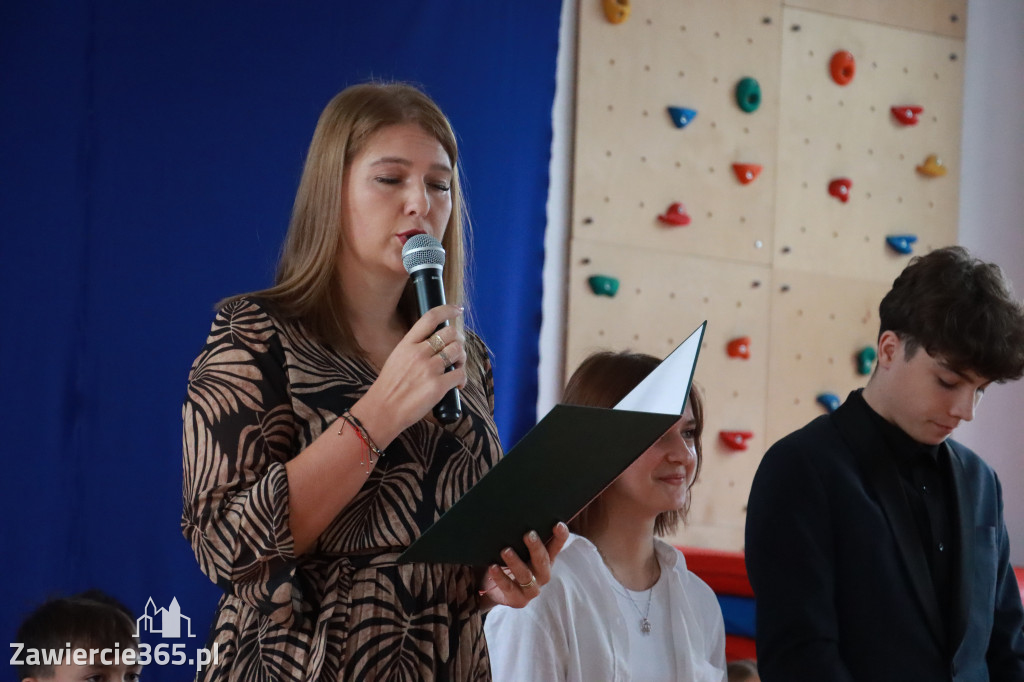 Fotorelacja: Dzień Edukacji Narodowej w Sp4 Zawiercie