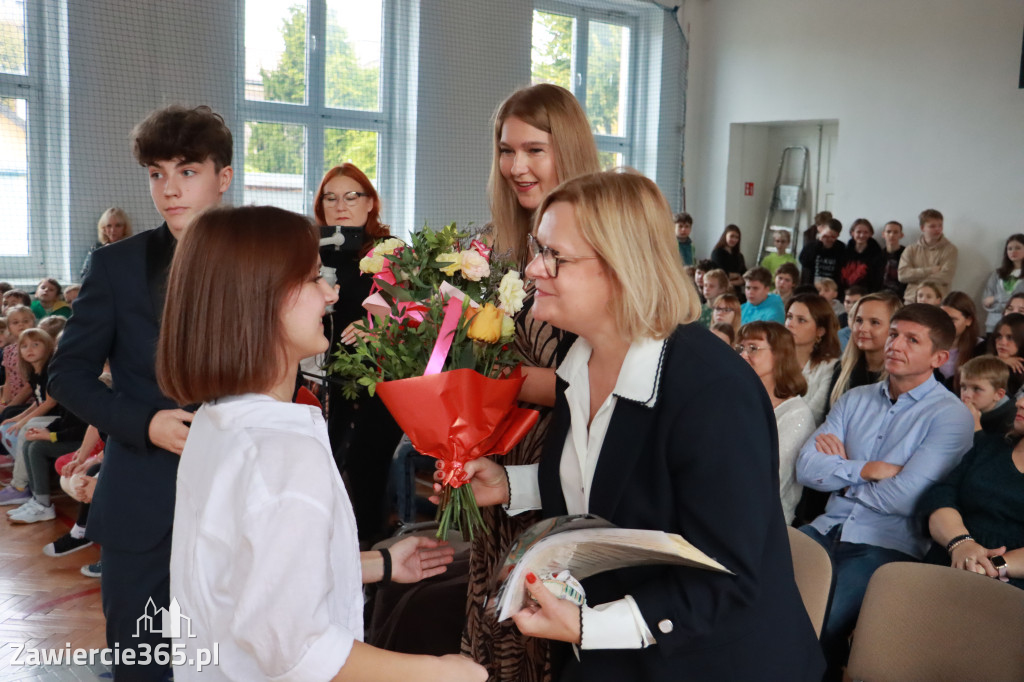 Fotorelacja: Dzień Edukacji Narodowej w Sp4 Zawiercie