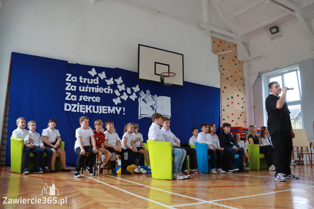 Fotorelacja: Dzień Edukacji Narodowej w Sp4 Zawiercie