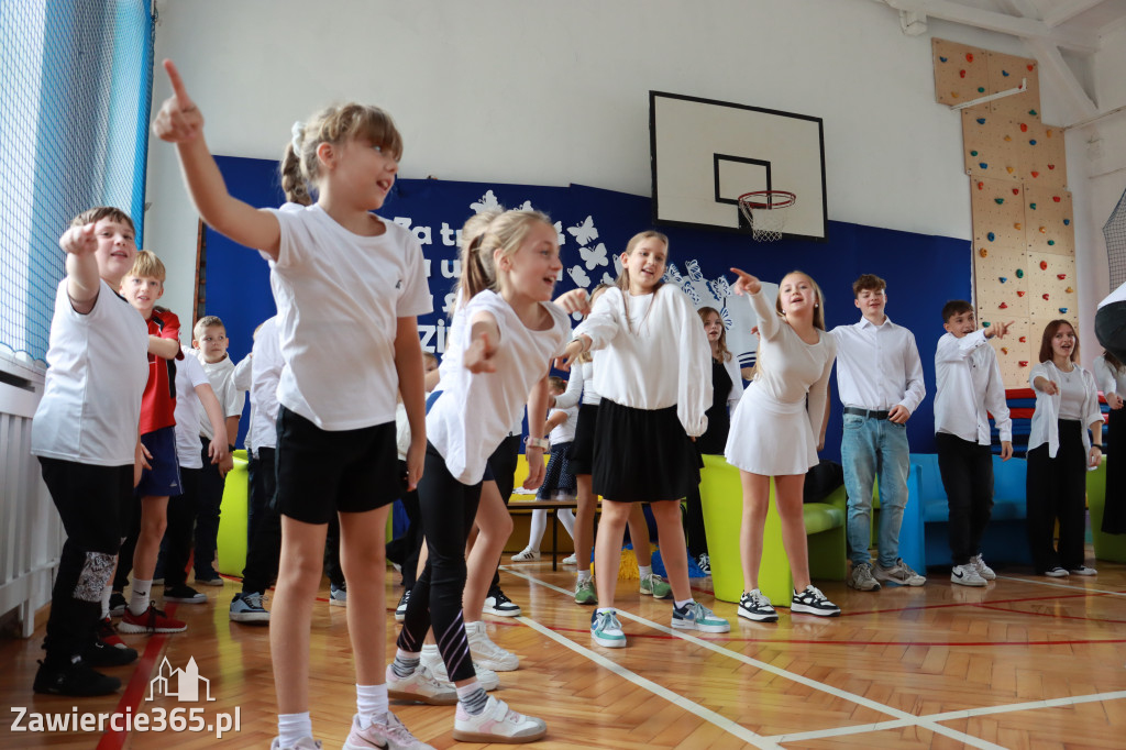 Fotorelacja: Dzień Edukacji Narodowej w Sp4 Zawiercie