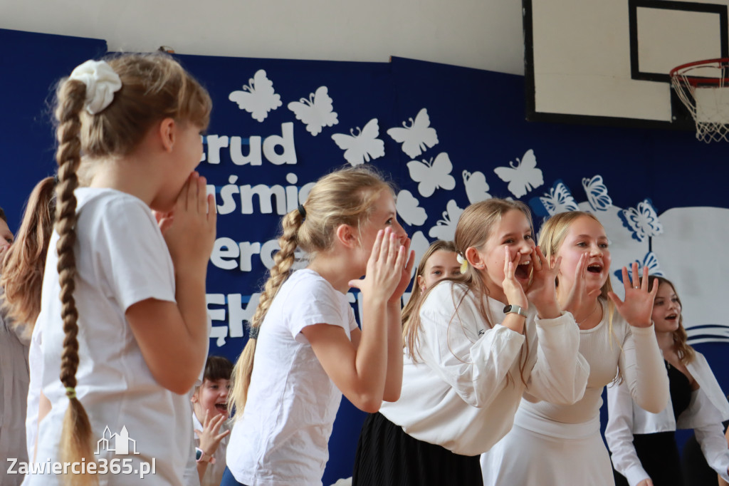 Fotorelacja: Dzień Edukacji Narodowej w Sp4 Zawiercie