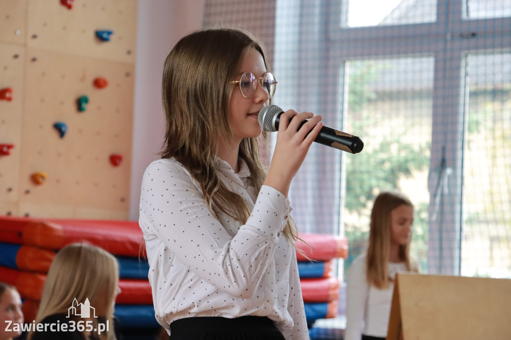 Fotorelacja: Dzień Edukacji Narodowej w Sp4 Zawiercie