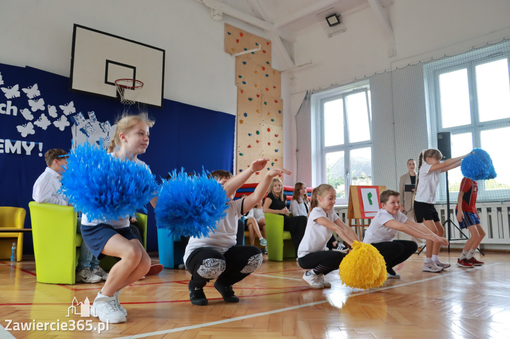 Fotorelacja: Dzień Edukacji Narodowej w Sp4 Zawiercie