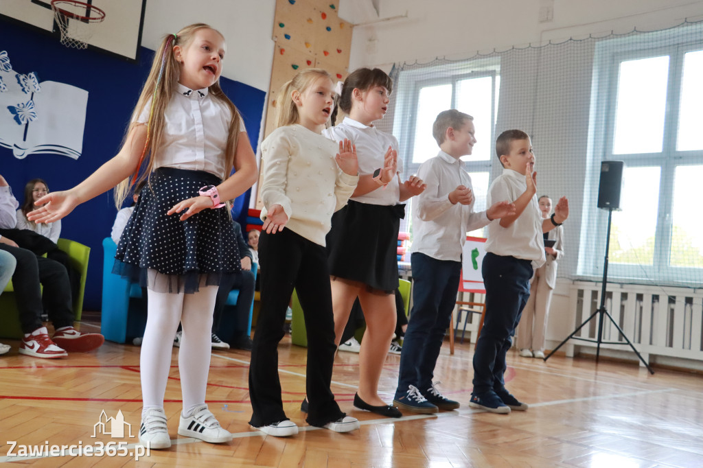 Fotorelacja: Dzień Edukacji Narodowej w Sp4 Zawiercie