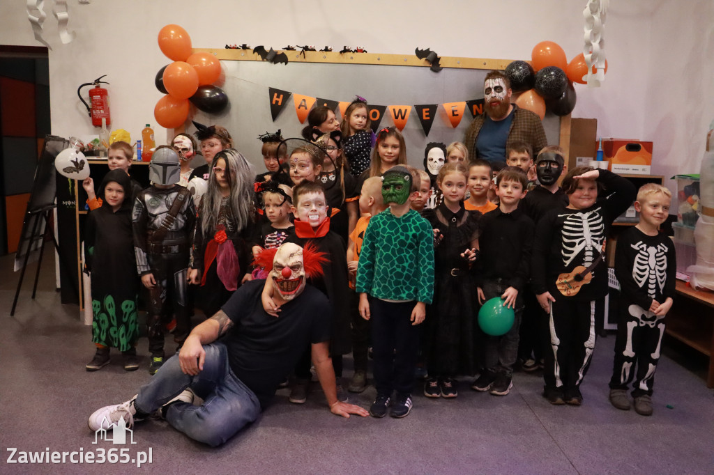 Fotorelacja: Halloween w Małym Centrum Nauki SOWA w Zawierciu