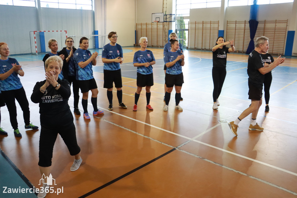 Fotorelacja: Mecz Piłki Chodzonej z School Football