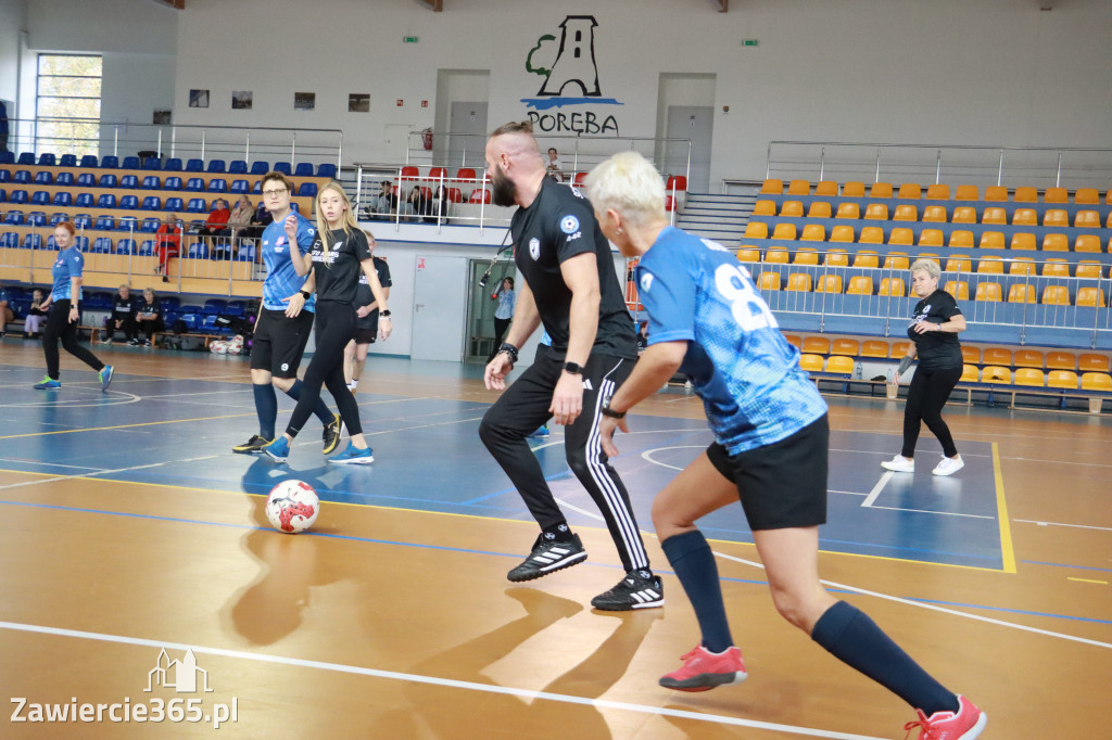 Fotorelacja: Mecz Piłki Chodzonej z School Football