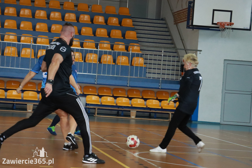 Fotorelacja: Mecz Piłki Chodzonej z School Football