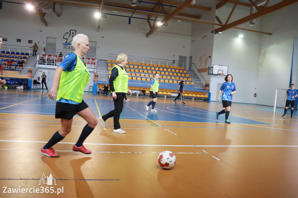 Fotorelacja: Mecz Piłki Chodzonej z School Football