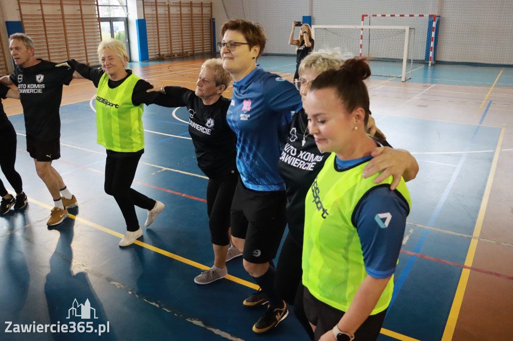 Fotorelacja: Mecz Piłki Chodzonej z School Football