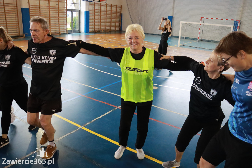 Fotorelacja: Mecz Piłki Chodzonej z School Football