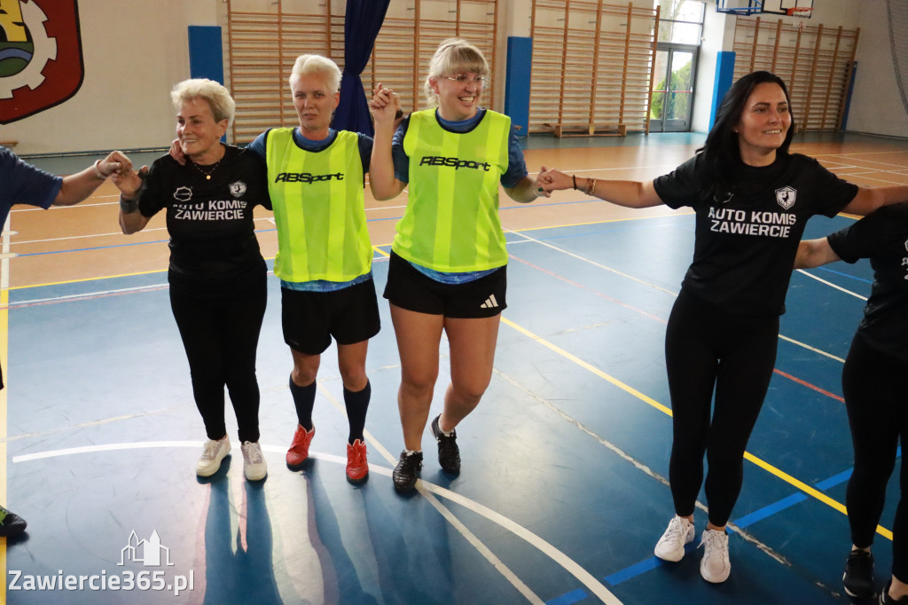 Fotorelacja: Mecz Piłki Chodzonej z School Football