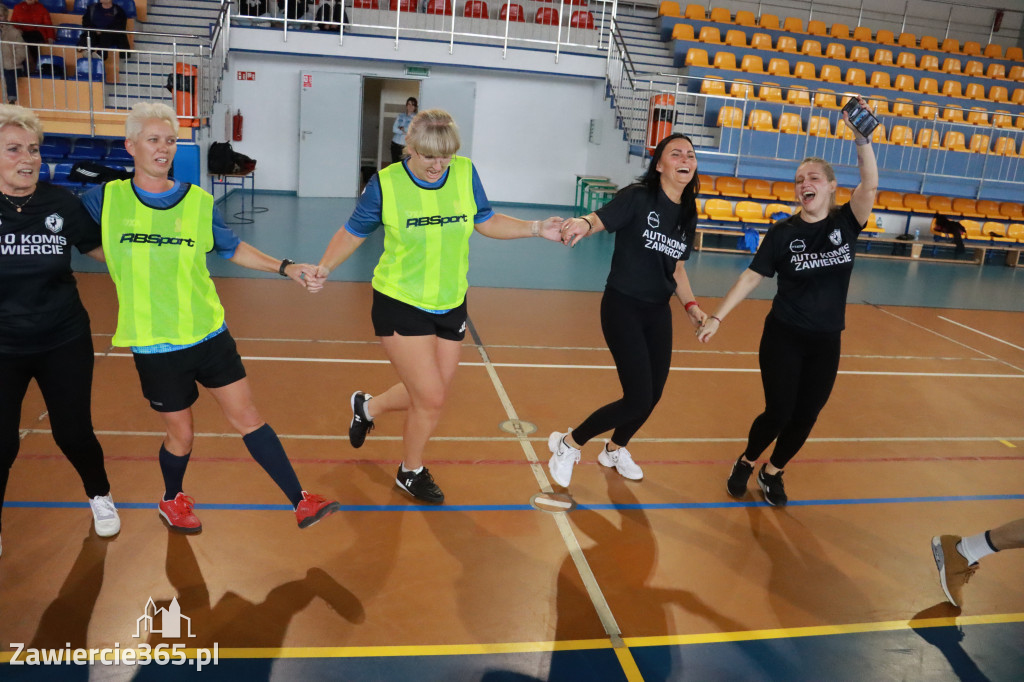 Fotorelacja: Mecz Piłki Chodzonej z School Football