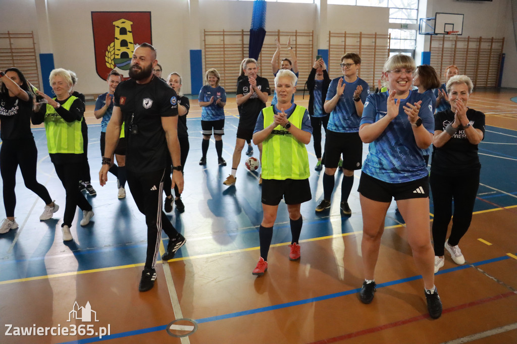 Fotorelacja: Mecz Piłki Chodzonej z School Football