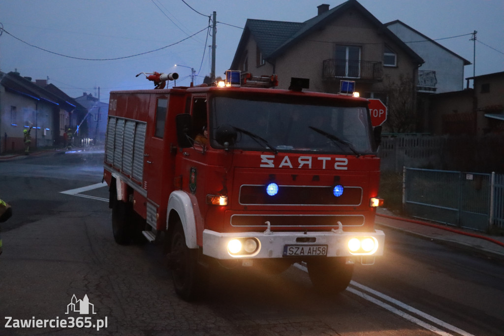 Fotorelacja: Powitanie nowego samochodu ratowniczo-gaśniczego w OSP Zawiercie-Bzów