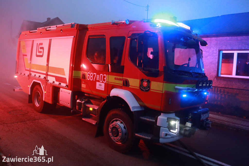 Fotorelacja: Powitanie nowego samochodu ratowniczo-gaśniczego w OSP Zawiercie-Bzów