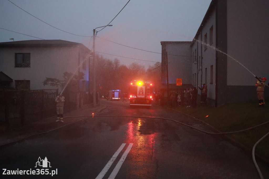 Fotorelacja: Powitanie nowego samochodu ratowniczo-gaśniczego w OSP Zawiercie-Bzów