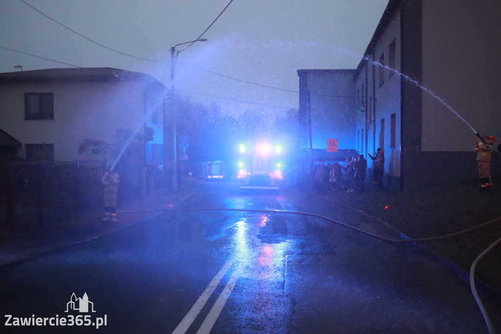 Fotorelacja: Powitanie nowego samochodu ratowniczo-gaśniczego w OSP Zawiercie-Bzów